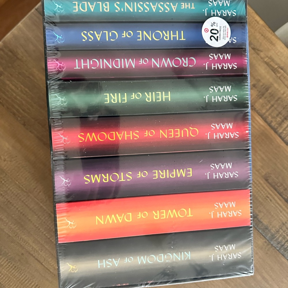 Throne of glass complete set Sarah J. Maas Book Set